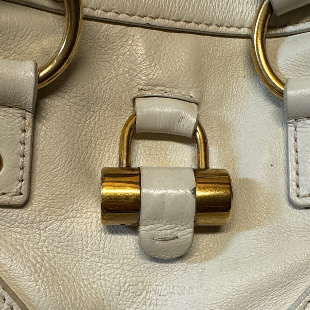 YSL Muse - Elegant White Leather Handbag - Picture 2 of 6